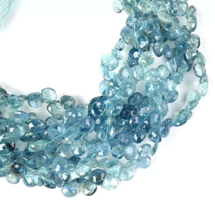 wholesale Aquamarine Heart Beads Strand for necklace